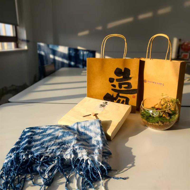 艺术行业和区域发展做出更大的贡献